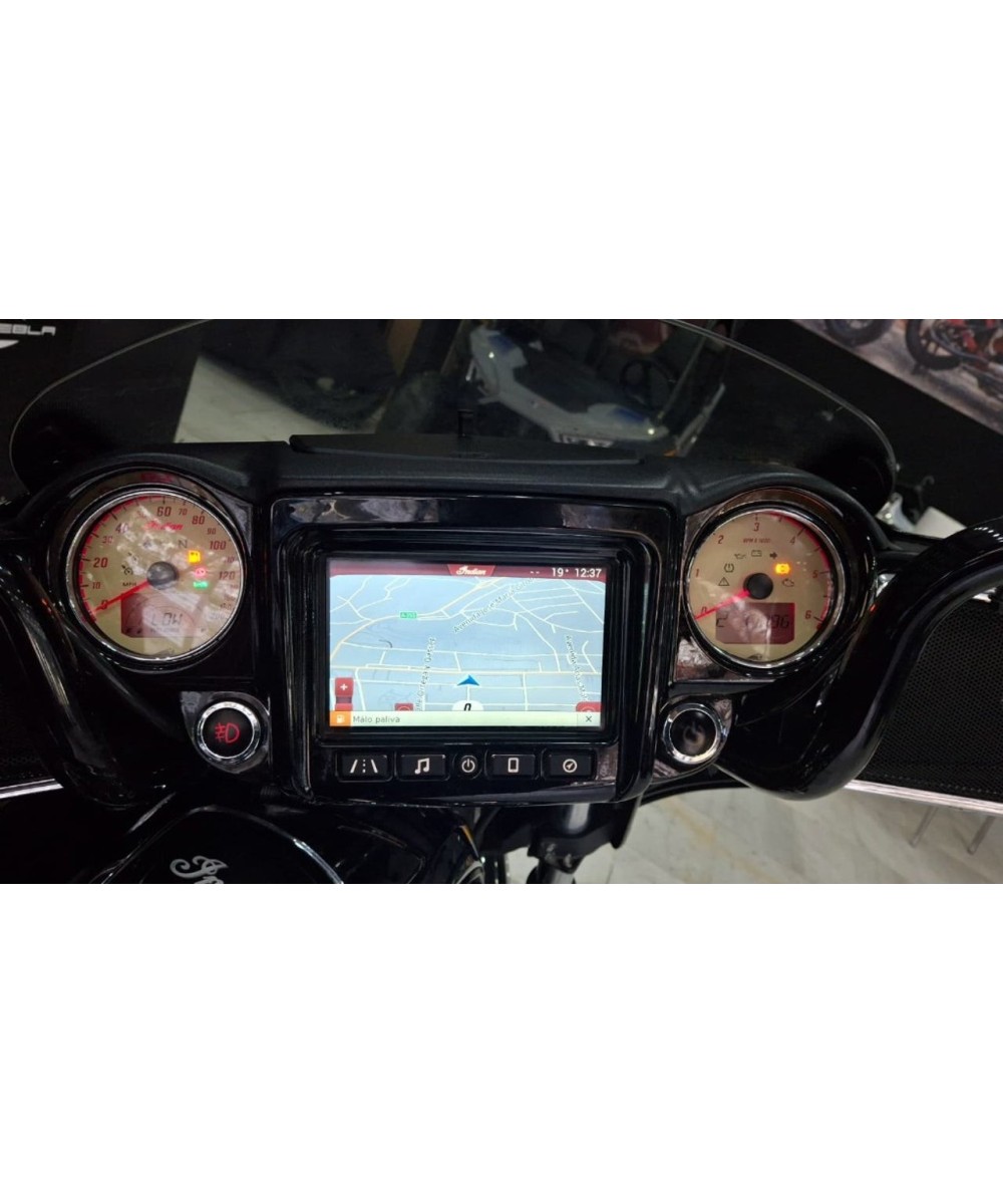 Indian Chieftain | 37,000 km | Black | €18,999