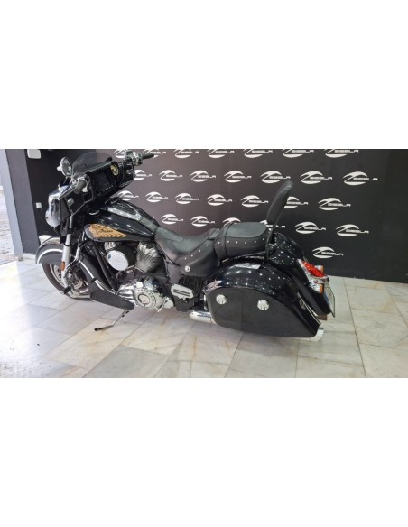 Indian Chieftain | 37,000 km | Black | €18,999