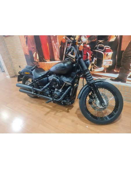 Harley-Davidson Street Bob 2019 | Milwaukee‑Eight 107 | 19.600 km | 14.990€