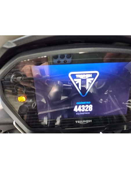 TRIUMPH STREET TRIPLE R en Siebla