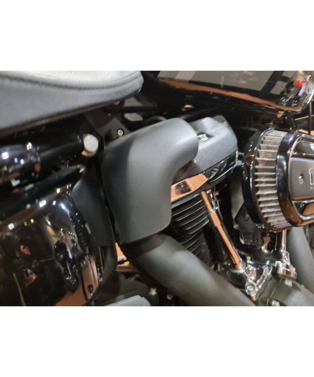 Harley‑Davidson Fat Bob 114 2024 | 20.300 km | Vance & Hines | 18.490€