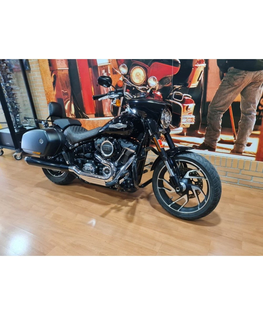 Harley‑Davidson Softail Sport Glide 2019 | 48.800 km | Custom‑Touring | 15.990€