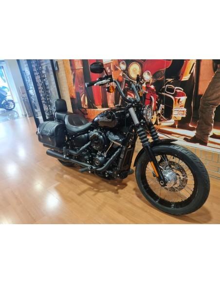 Harley‑Davidson Street Bob 2018 | 4.300 km | Milwaukee‑Eight 107 | 15.790€