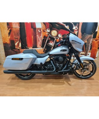 Harley‑Davidson Street Glide 2025 | Zero Miles | Milwaukee‑Eight 117 | €32,990