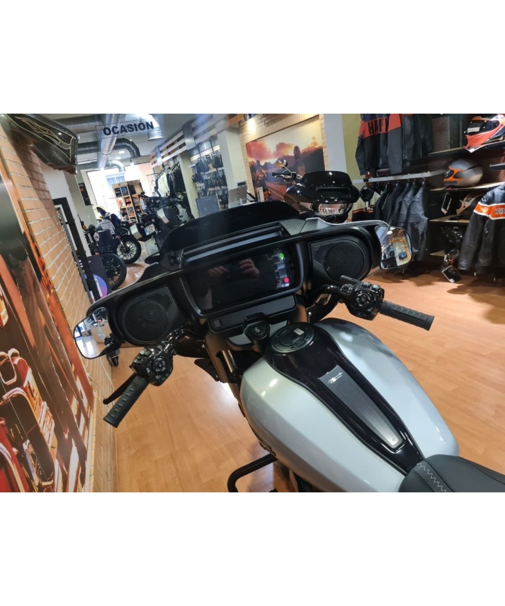 Harley‑Davidson Street Glide 2025 | Kilómetro 0 | Milwaukee‑Eight 117 | 32.990€